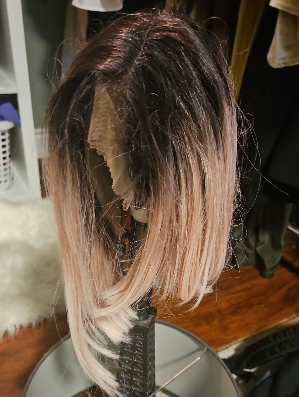 NWOT Lace Front Ombre dark to Blonde Pink Asymmetrical Bob. Natural Hairline.
